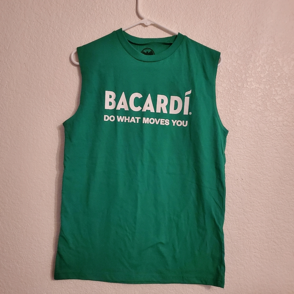 Do what moves you BACARDI Small